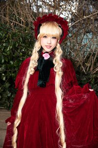 Rating: Safe Score: 0 Tags: 1girl blonde_hair blue_eyes bonnet dress flower lips long_hair looking_at_viewer pink_rose red_dress rose shinku solo very_long_hair User: admin