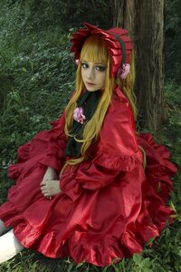 Rating: Safe Score: 0 Tags: 1girl bangs blonde_hair blue_eyes blunt_bangs bonnet bow dress flower lips long_hair long_sleeves looking_at_viewer nature red_dress shinku sitting solo User: admin