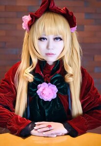 Rating: Safe Score: 0 Tags: 1girl bangs blonde_hair blue_eyes flower lips long_hair long_sleeves looking_at_viewer nail_polish rose shinku solo upper_body User: admin