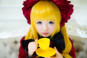 Rating: Safe Score: 0 Tags: 1girl bangs blonde_hair blue_eyes blurry blurry_background bow depth_of_field lips long_hair long_sleeves looking_at_viewer photo pink_lips shinku solo upper_body User: admin