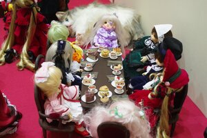 Rating: Safe Score: 0 Tags: blonde_hair cake crown cup doll food hat long_hair multiple_dolls multiple_girls sitting table tagme User: admin