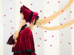 Rating: Safe Score: 0 Tags: 1girl blonde_hair blue_eyes bonnet dress flower long_hair petals red_dress rose_petals shinku solo striped twintails User: admin