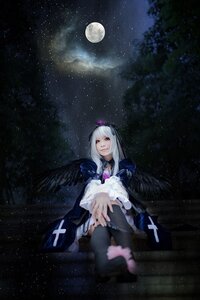 Rating: Safe Score: 0 Tags: 1girl black_wings feathered_wings full_moon long_hair moon night night_sky sitting sky solo star_(sky) starry_sky suigintou wings User: admin