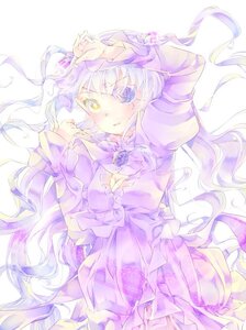 Rating: Safe Score: 0 Tags: 1girl barasuishou blue_flower blue_rose blush bow dress flower frills heterochromia image long_hair long_sleeves looking_at_viewer lying on_back purple_dress purple_eyes purple_flower purple_rose rose solo striped very_long_hair yellow_eyes User: admin