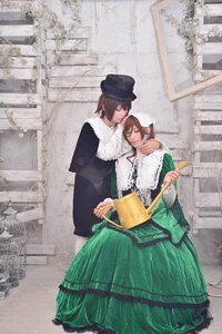 Rating: Safe Score: 0 Tags: brown_hair closed_eyes dress green_dress hat long_sleeves multiple_cosplay tagme top_hat User: admin