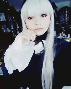 Rating: Safe Score: 0 Tags: 1girl bangs black_nails closed_mouth looking_at_viewer nail_polish red_eyes solo suigintou upper_body white_hair User: admin
