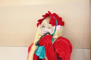 Rating: Safe Score: 0 Tags: 1girl blonde_hair blue_eyes bow checkered dress flower lips long_hair ribbon rose shinku solo upper_body User: admin