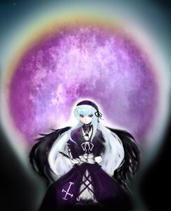 Rating: Safe Score: 0 Tags: 1girl black_wings dress flower frills hairband image long_hair long_sleeves looking_at_viewer moon silver_hair solo suigintou very_long_hair wings User: admin