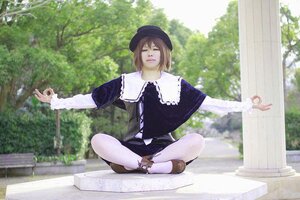 Rating: Safe Score: 0 Tags: 1girl 3d auto_tagged blonde_hair brown_hair capelet closed_eyes day hat long_sleeves outdoors outstretched_arms sitting solo souseiseki tree white_legwear User: admin