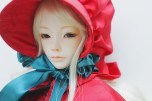 Rating: Safe Score: 0 Tags: 1girl blonde_hair blue_eyes blurry bow close-up closed_mouth depth_of_field doll face hat lips long_hair looking_at_viewer shinku solo upper_body User: admin