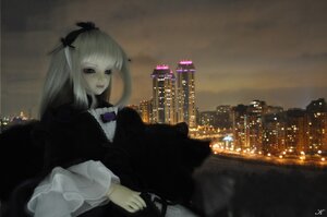 Rating: Safe Score: 0 Tags: 1girl blonde_hair building city city_lights cityscape doll dress long_hair ribbon solo suigintou User: admin