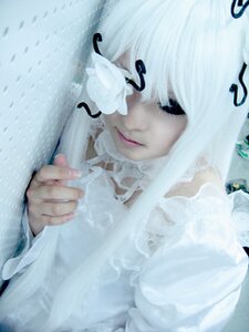 Rating: Safe Score: 0 Tags: 1girl closed_mouth kirakishou lips solo white_hair User: admin