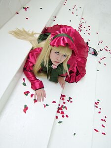 Rating: Safe Score: 0 Tags: 1girl blonde_hair blue_eyes bonnet dress flower lips lolita_fashion long_hair long_sleeves looking_at_viewer petals red_dress red_flower rose rose_petals shinku solo User: admin