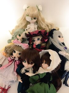 Rating: Safe Score: 0 Tags: 6+girls blonde_hair blue_eyes bow brown_hair doll dress frills green_eyes hat hina_ichigo long_hair multiple_dolls multiple_girls pink_bow shinku short_hair silver_hair souseiseki suigintou suiseiseki tagme User: admin