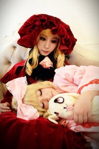 Rating: Safe Score: 0 Tags: blonde_hair blurry bonnet closed_eyes curtains depth_of_field dress hat multiple_cosplay multiple_girls realistic sleeping smile tagme User: admin