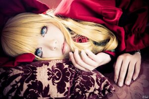 Rating: Safe Score: 0 Tags: 1girl blonde_hair blue_eyes bow eyelashes hair_bow hands lace lips long_hair looking_at_viewer portrait realistic shinku solo upper_body User: admin