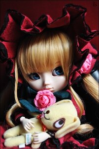 Rating: Safe Score: 0 Tags: 1girl blonde_hair blue_eyes bow doll flower long_hair pink_flower pink_rose rose shinku solo stuffed_animal teddy_bear twintails upper_body User: admin