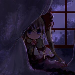 Rating: Safe Score: 0 Tags: 1girl blonde_hair blue_eyes curtains dark dress expressionless flower hat image long_hair long_sleeves looking_at_viewer night rose shinku solo twintails very_long_hair window User: admin