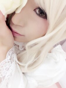 Rating: Safe Score: 0 Tags: 1girl blonde_hair close-up closed_mouth kirakishou lace lips realistic solo white_hair User: admin