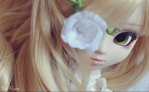 Rating: Safe Score: 0 Tags: 1girl artist_name blonde_hair blurry blurry_foreground close-up closed_mouth depth_of_field doll face green_eyes kirakishou lips long_hair nose signature solo User: admin