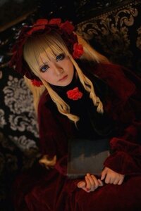 Rating: Safe Score: 0 Tags: 1girl blonde_hair blue_eyes blurry depth_of_field dress flower lips long_hair long_sleeves looking_at_viewer red_dress red_flower red_rose rose shinku solo upper_body User: admin