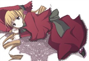 Rating: Safe Score: 0 Tags: 1girl blonde_hair blue_eyes bonnet bow capelet dress frills full_body image long_hair long_sleeves looking_at_viewer lying on_side red_capelet red_dress rose shinku solo twintails User: admin