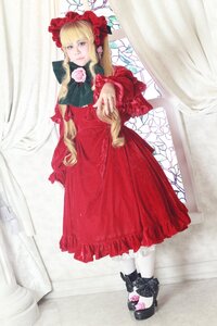 Rating: Safe Score: 0 Tags: 1girl blonde_hair blue_eyes bonnet bow curtains dress flower long_hair red_dress rose shinku solo standing twintails User: admin