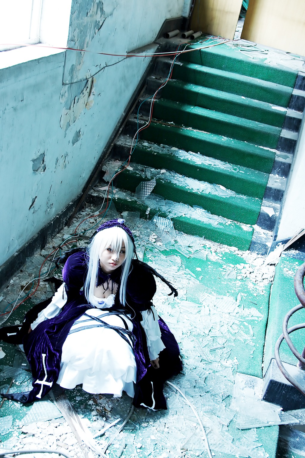 1girl dress long_hair sitting solo suigintou white_hair