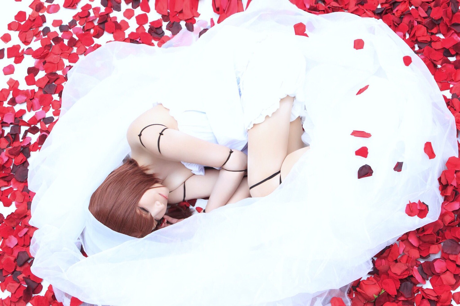 1girl blood brown_hair closed_eyes flower petals red_flower red_rose rose rose_petals short_hair solo souseiseki thorns