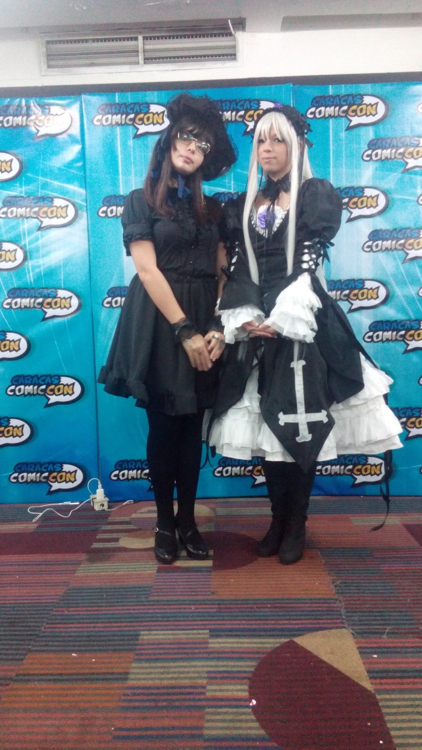 2girls dress holding_hands lolita_fashion long_hair multiple_girls solo standing suigintou white_hair