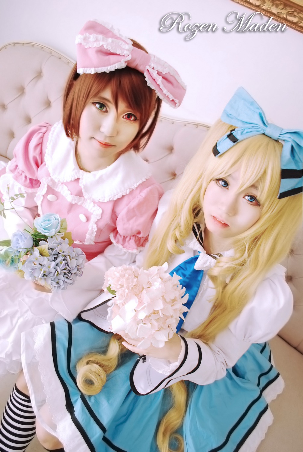 2girls blonde_hair blue_eyes bouquet bow brown_hair dress flower hair_bow lips long_hair multiple_cosplay multiple_girls ribbon rose short_hair striped striped_legwear tagme white_flower