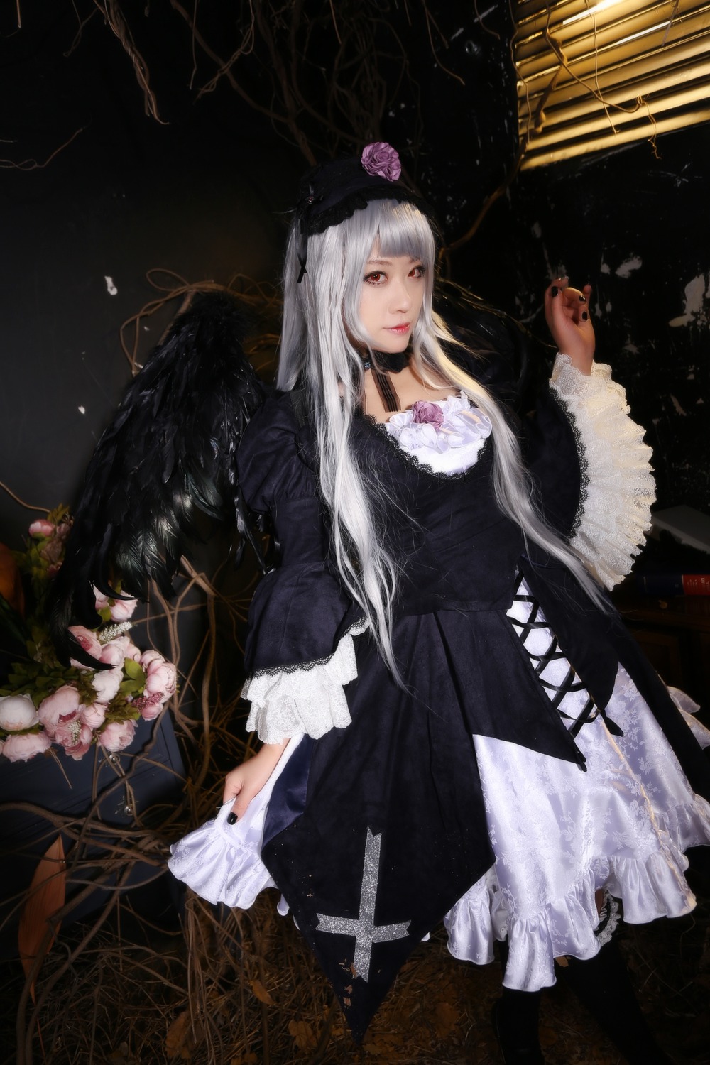 1girl black_wings choker dress flower frills gothic_lolita lips lolita_fashion long_hair long_sleeves looking_at_viewer red_eyes rose solo suigintou very_long_hair wings