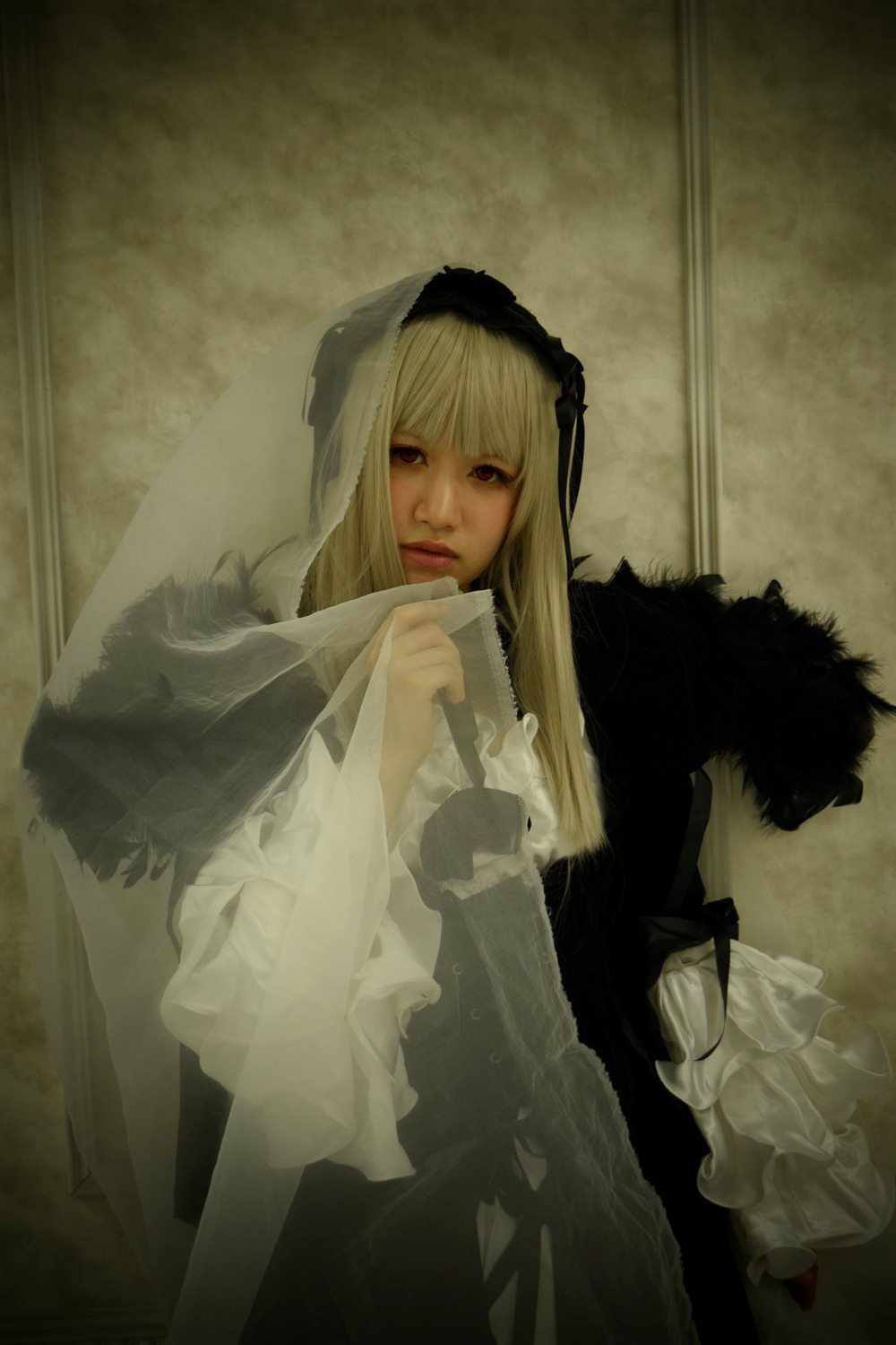 1girl bangs blonde_hair blue_eyes closed_mouth dress gothic_lolita lips lolita_fashion long_hair long_sleeves realistic solo suigintou