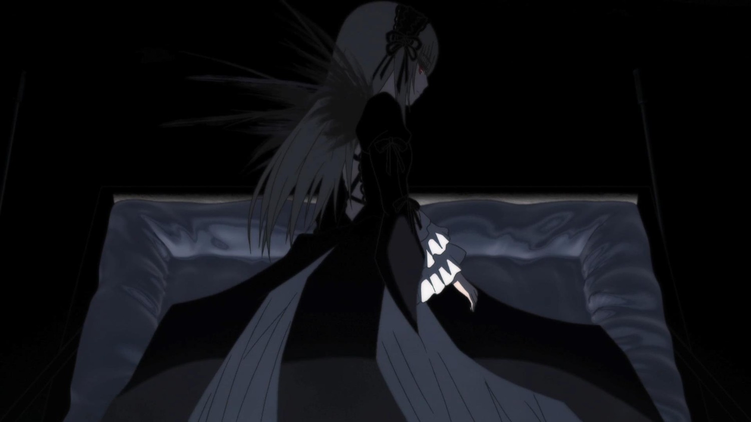 1girl black_dress dress frilled_sleeves frills hairband image long_hair long_sleeves profile solo suigintou very_long_hair wide_sleeves wings
