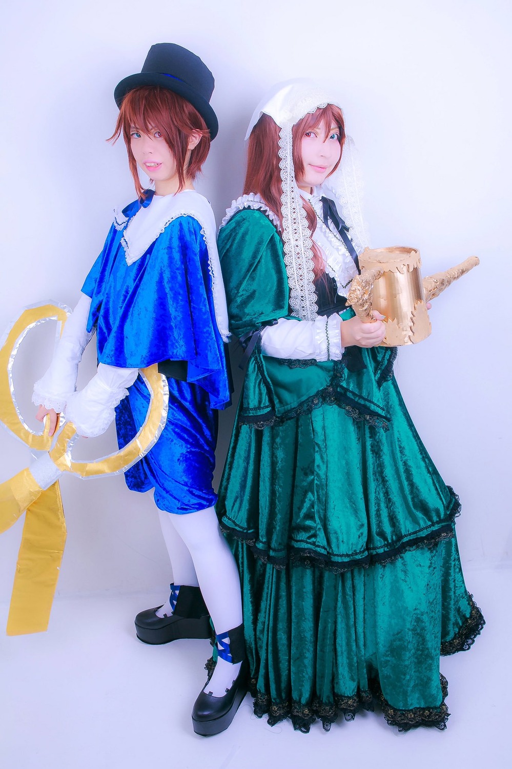 blue_eyes brown_hair dress hat looking_at_viewer multiple_cosplay siblings smile standing tagme twins white_legwear