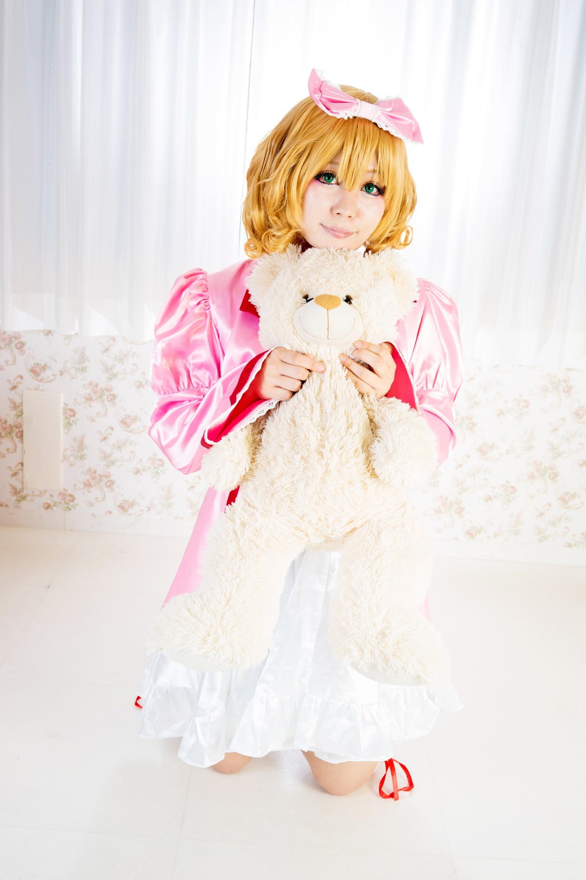 1girl animal blonde_hair hinaichigo musical_note solo striped