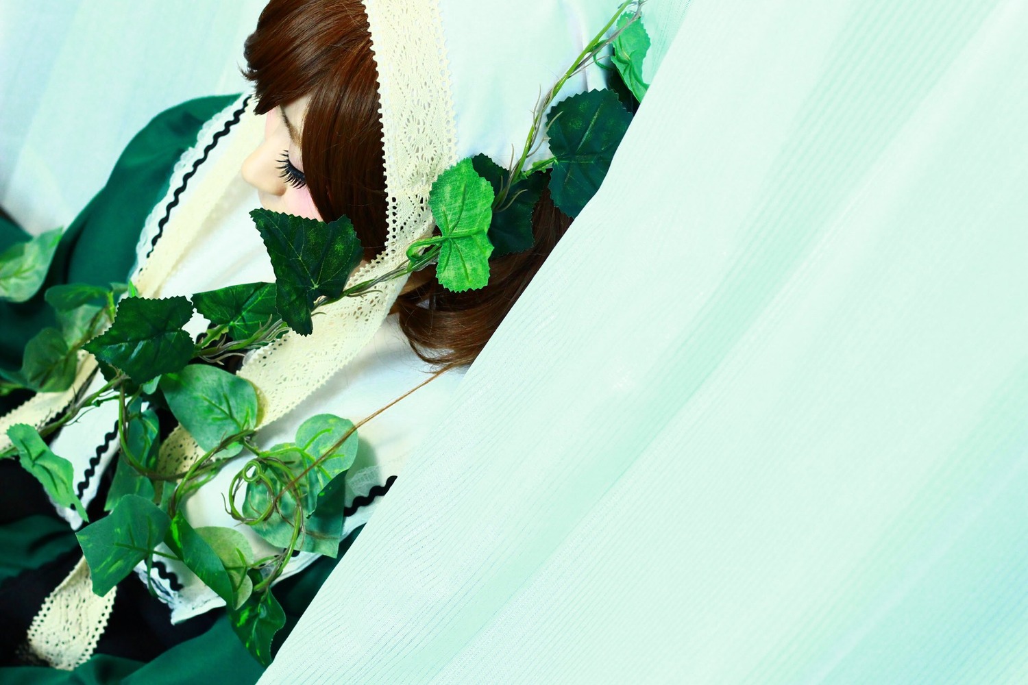 1girl brown_hair dress flower frills hat long_sleeves solo suiseiseki