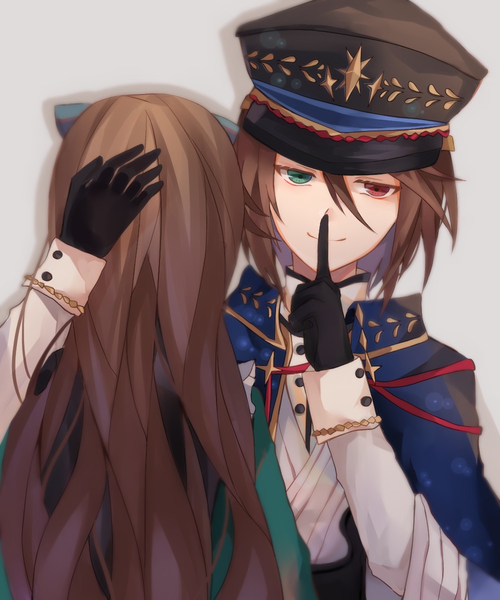 2girls black_gloves blurry brown_hair depth_of_field finger_to_mouth gloves green_eyes hat heterochromia image long_hair long_sleeves looking_at_viewer multiple_girls pair ponytail red_eyes ribbon shushing smile souseiseki suiseiseki