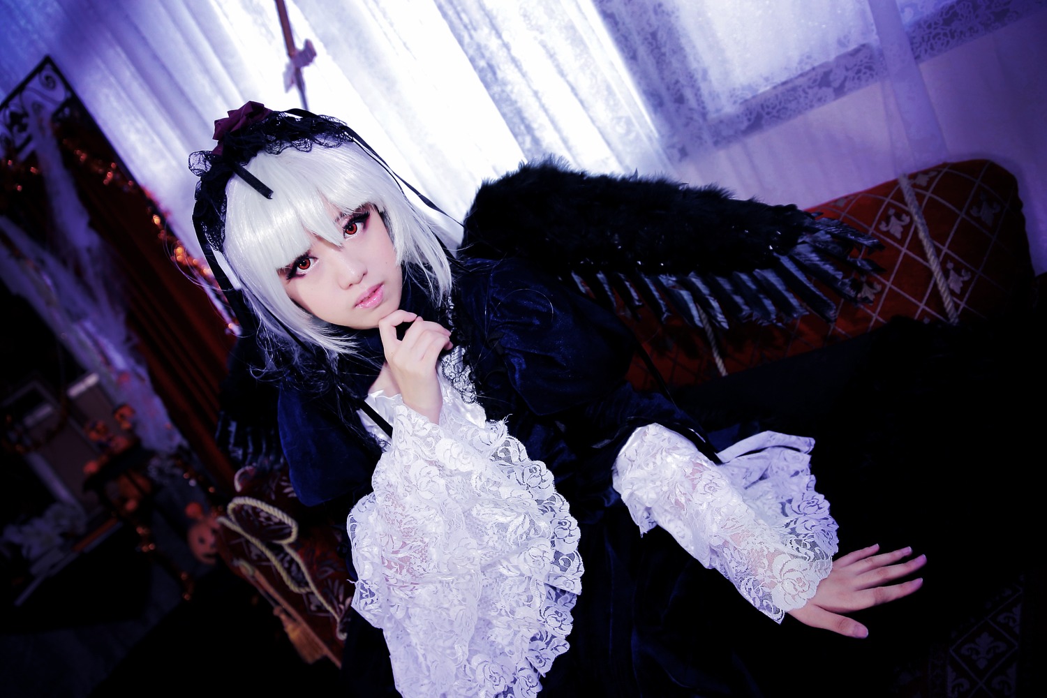 1girl black_dress dress frills gothic_lolita lips long_sleeves looking_at_viewer red_eyes solo suigintou wide_sleeves