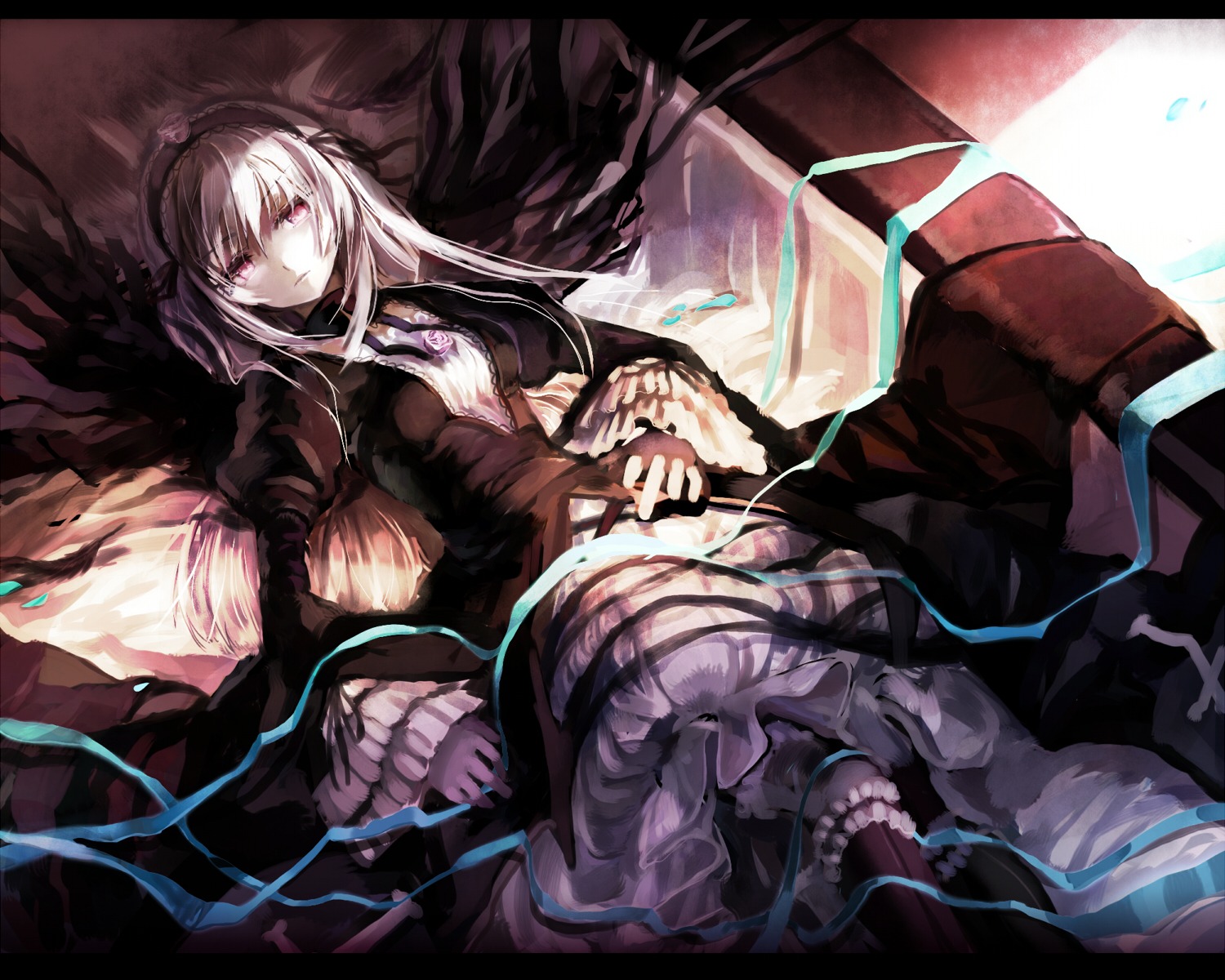 1girl black_dress black_wings commentary_request dress feathers hairband headdress highres image letterboxed long_hair long_sleeves looking_at_viewer lying on_back pink_eyes r04315 red_eyes ribbon rozen_maiden silver_hair solo suigintou wide_sleeves wings