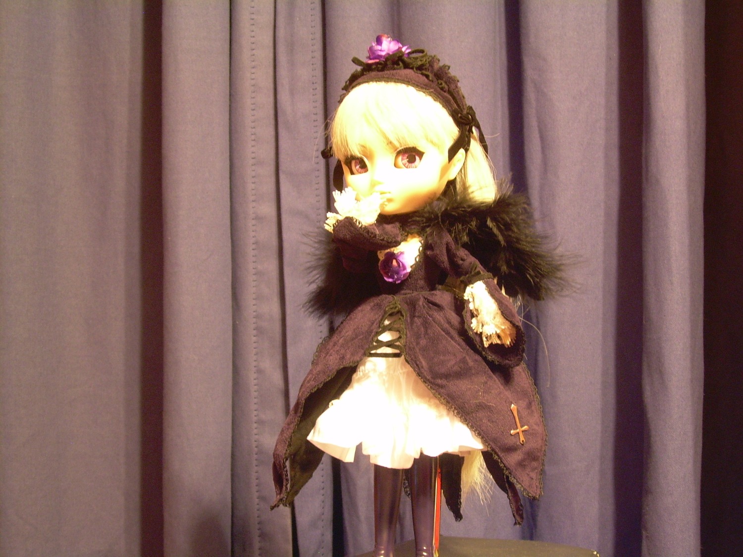 1girl doll dress frills hairband long_sleeves looking_at_viewer solo standing suigintou