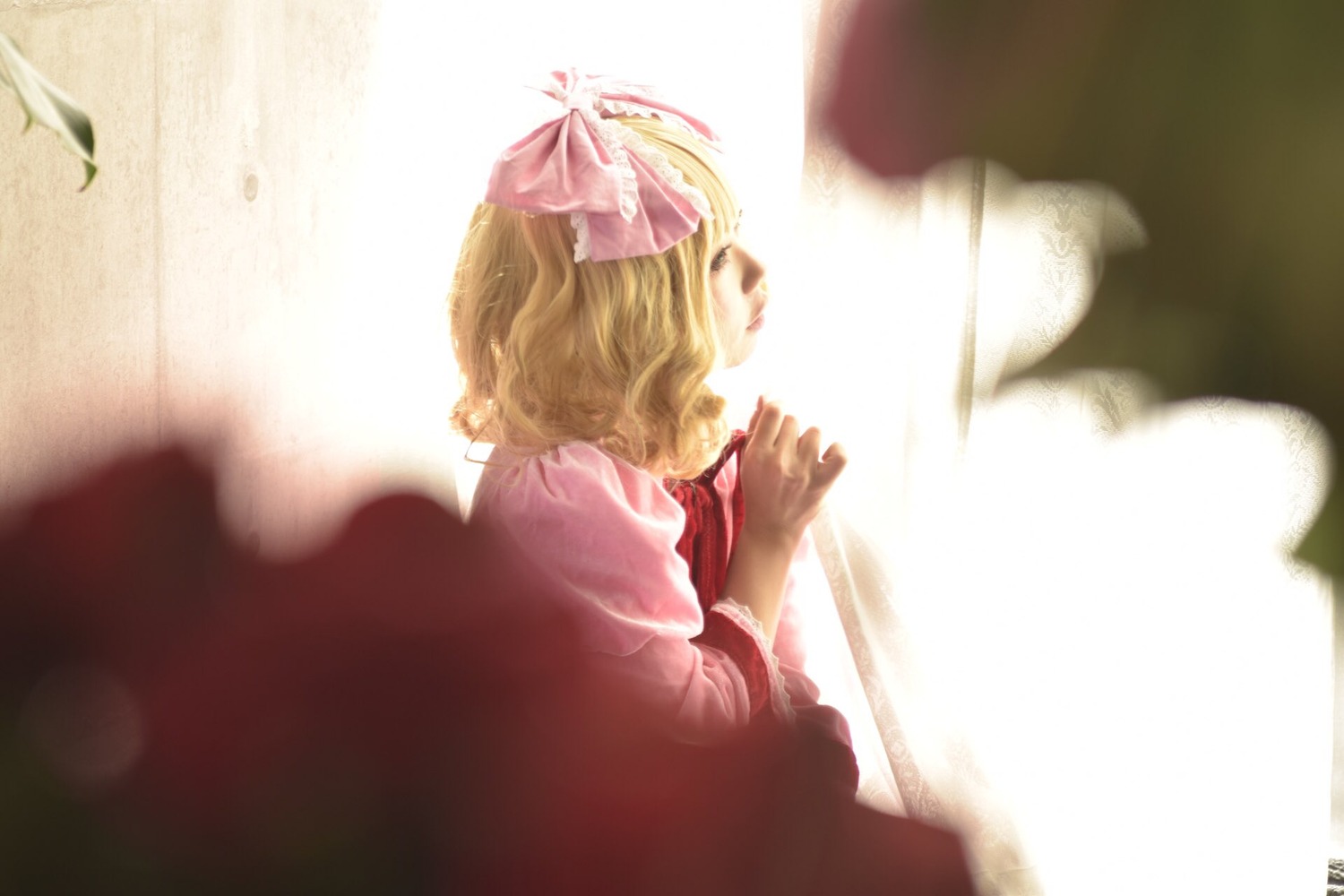 1girl blonde_hair blurry bow closed_eyes depth_of_field dress hair_bow hinaichigo long_sleeves profile short_hair solo