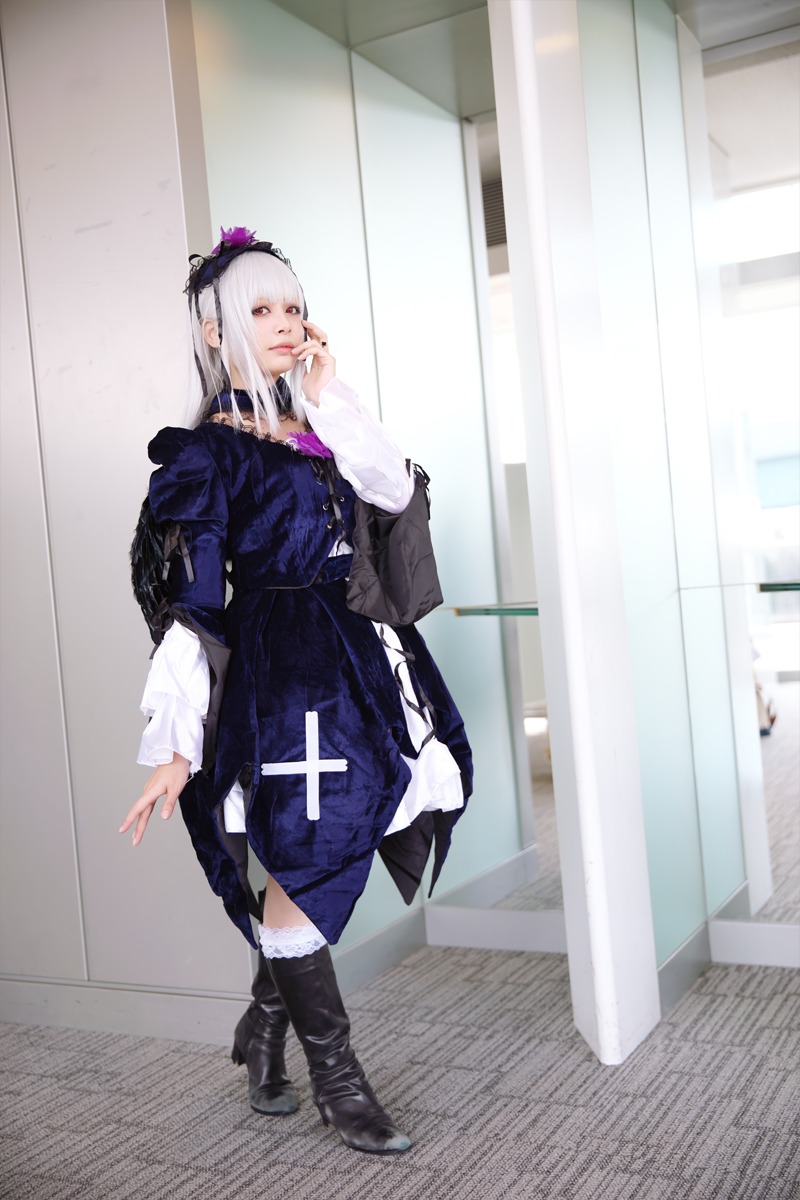 1girl bag black_footwear boots dress hairband long_hair long_sleeves solo standing suigintou walking