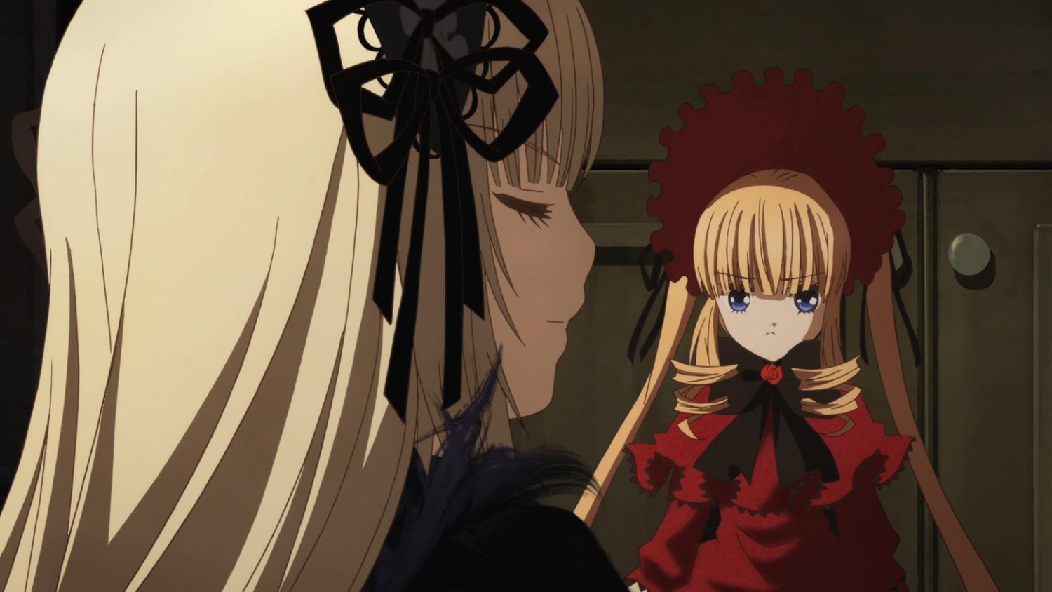 2girls bangs blonde_hair blue_eyes bow dress image long_hair long_sleeves multiple_girls pair red_dress ribbon shinku suigintou