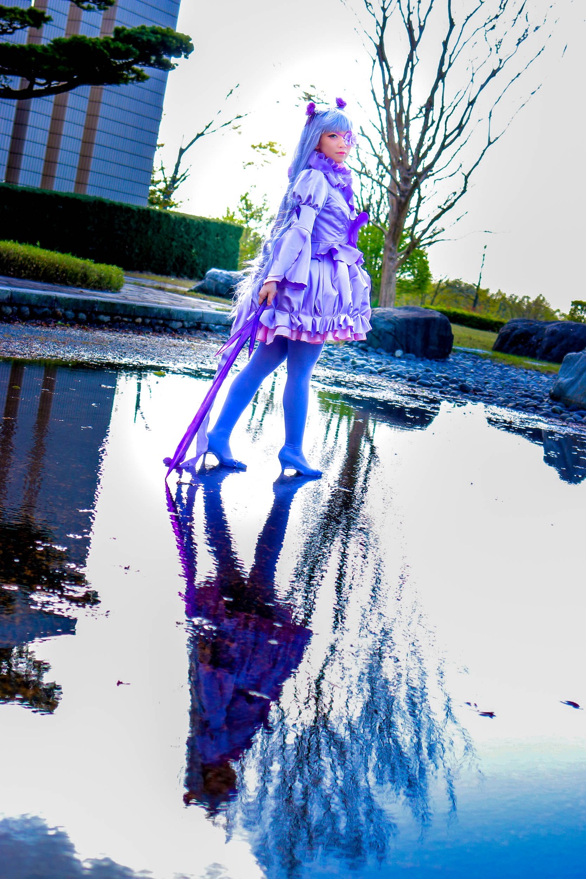 1girl barasuishou japanese_clothes kimono long_hair long_sleeves looking_at_viewer snow solo standing tree very_long_hair water winter