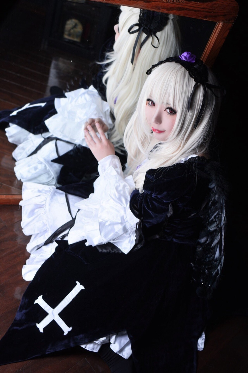 1girl dress flower frills gothic_lolita hair_ornament lips lolita_fashion long_hair long_sleeves solo suigintou