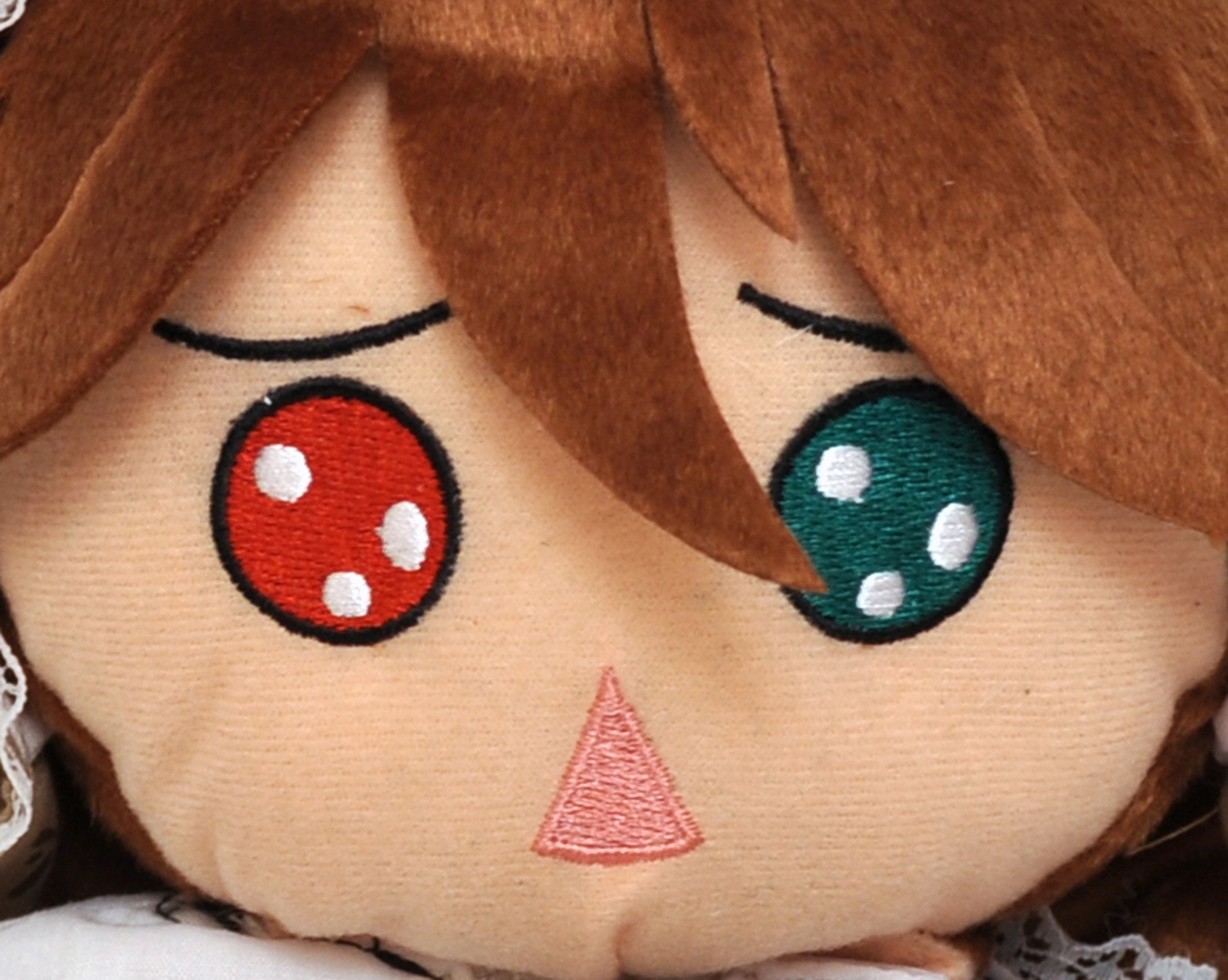 close-up doll eyes face looking_at_viewer simple_background solo suiseiseki white_background