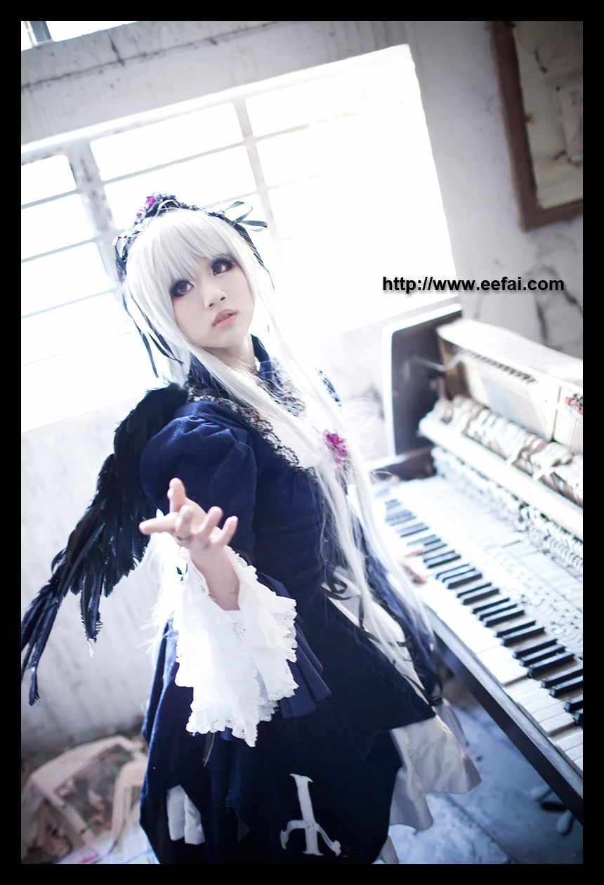 1girl 3d black_border blurry depth_of_field dress guitar instrument letterboxed pillarboxed silver_hair solo suigintou white_hair wings