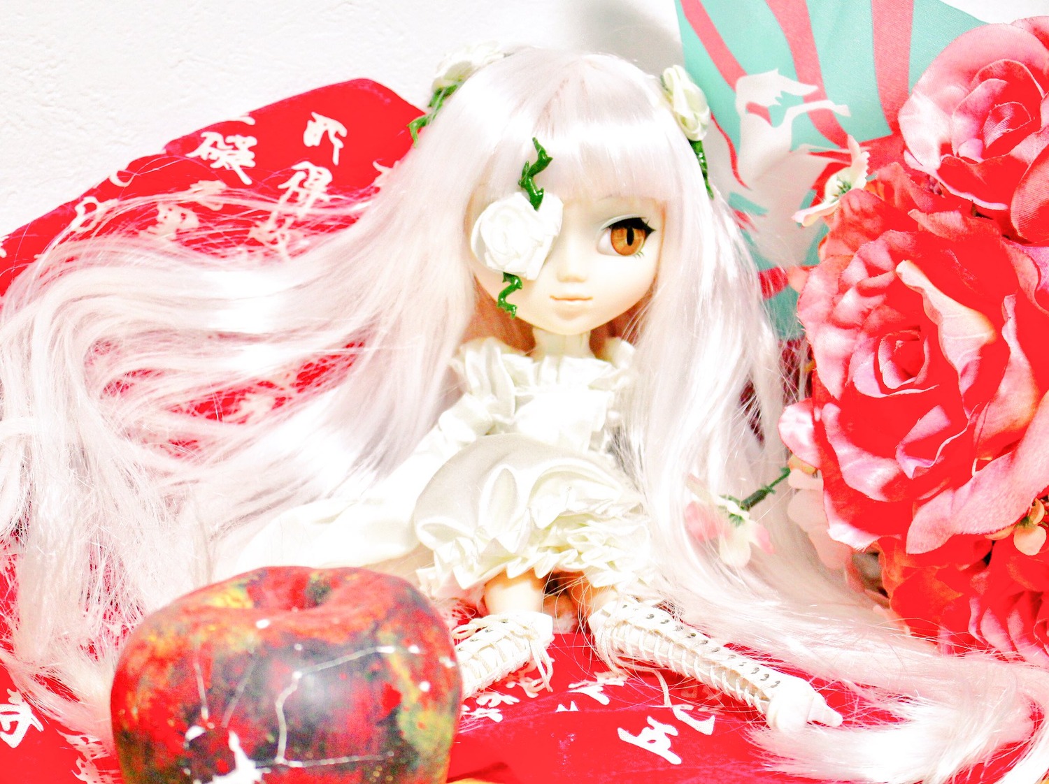 1girl doll dress flower kirakishou long_hair looking_at_viewer red_eyes red_flower red_rose rose solo very_long_hair white_hair