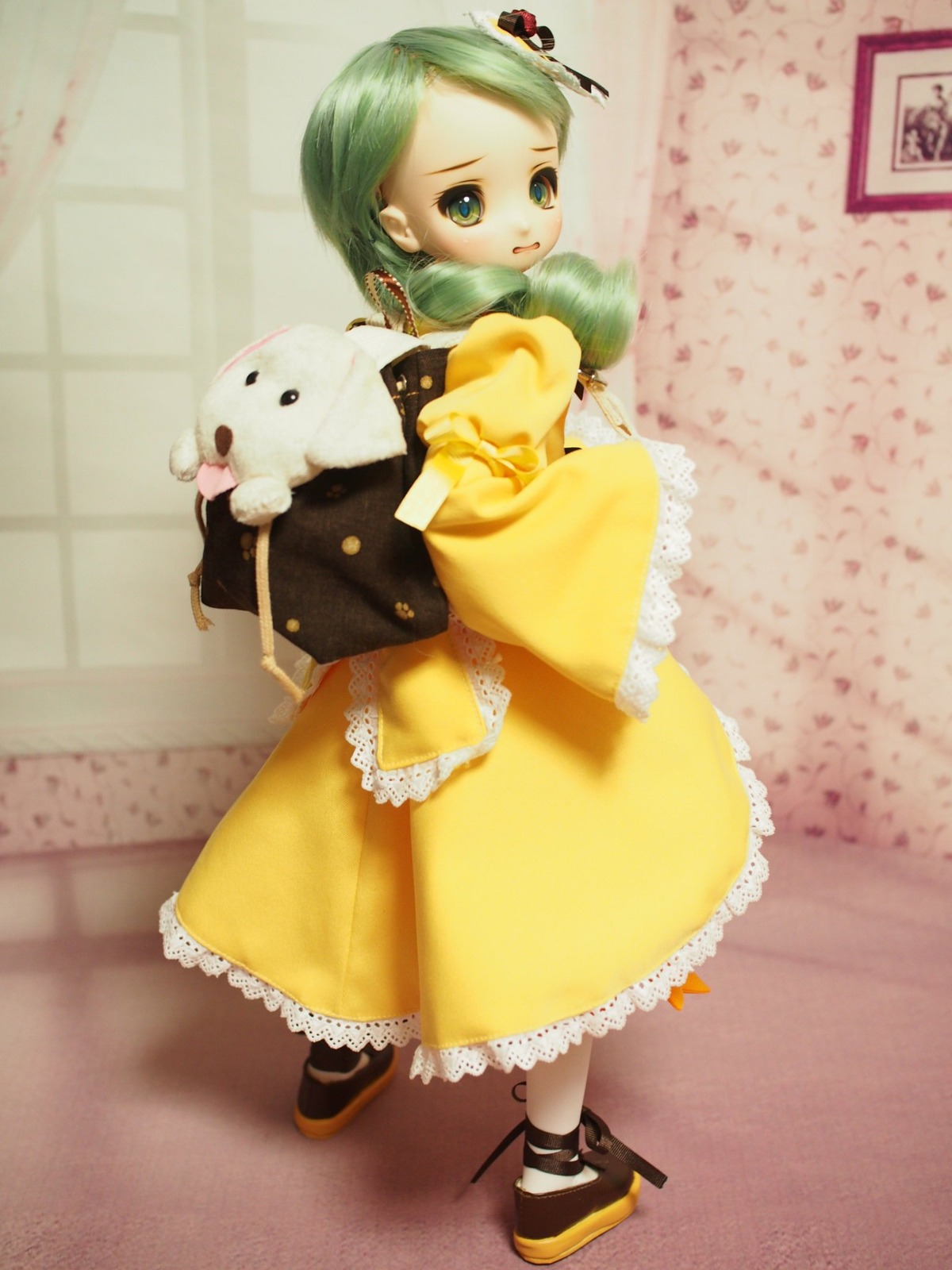 1girl doll dress frills green_hair hair_ornament kanaria long_sleeves looking_back shoes solo standing yellow_dress yellow_skirt